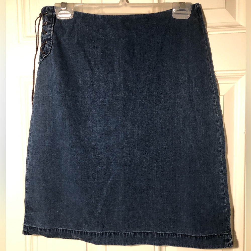 Dakini Denim Skirt w/side leather lace up and . Size 6.